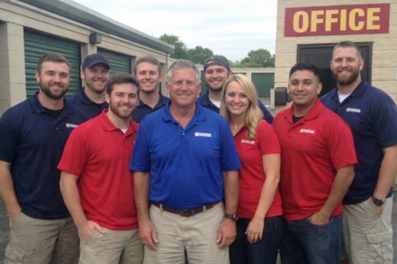 Water damage restoration professionals in Miami Beach, FL